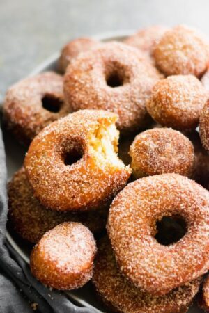 fall bucket list- apple cider donut recipe